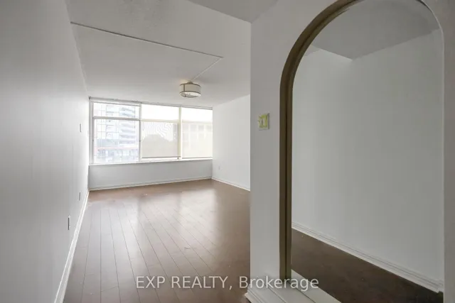 Additional image 15 of 900 Yonge St Unit 601