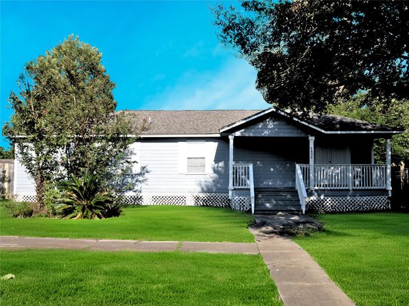 6824 Eastwood St, Houston, TX 77021