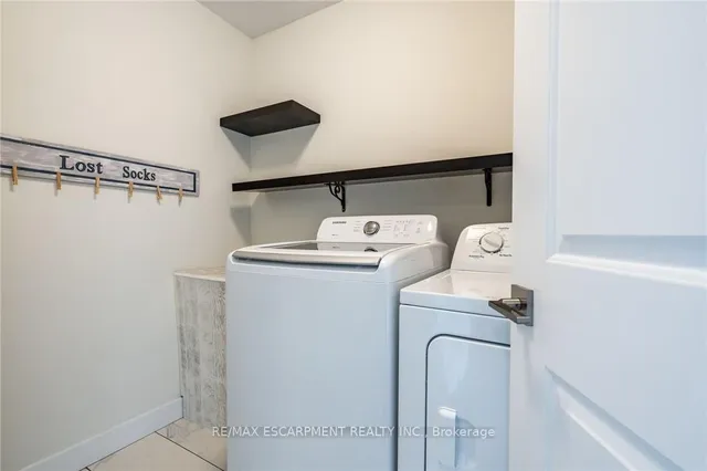 Additional image 22 of 6 Bedrock Dr