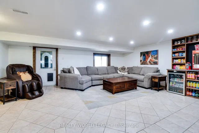 Additional image 22 of 761 Brock Rd