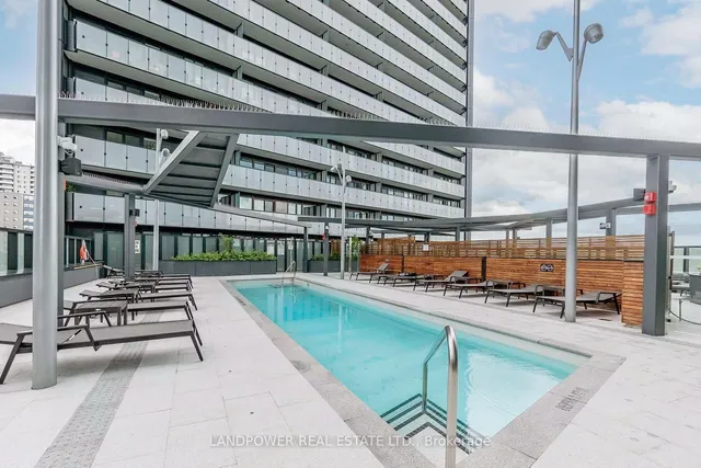 Additional image 15 of 585 Bloor St Unit 415