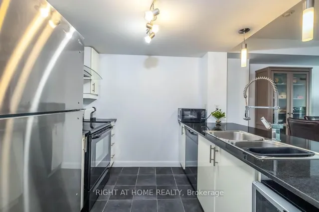 Additional image 7 of 25 Town Centre Crt Unit 2909