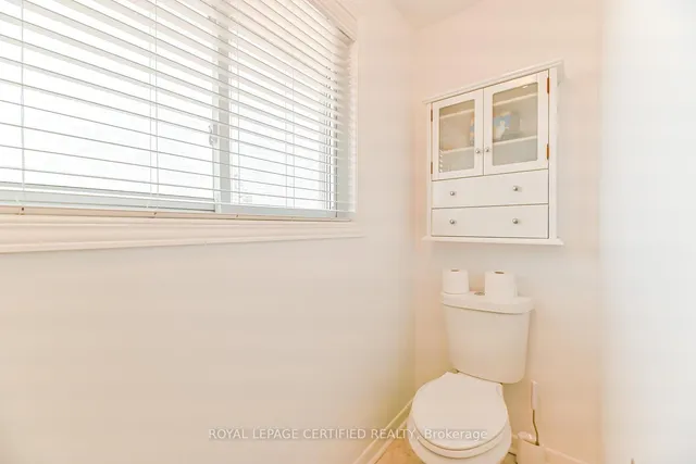 Additional image 28 of 37 Newbridge Cres