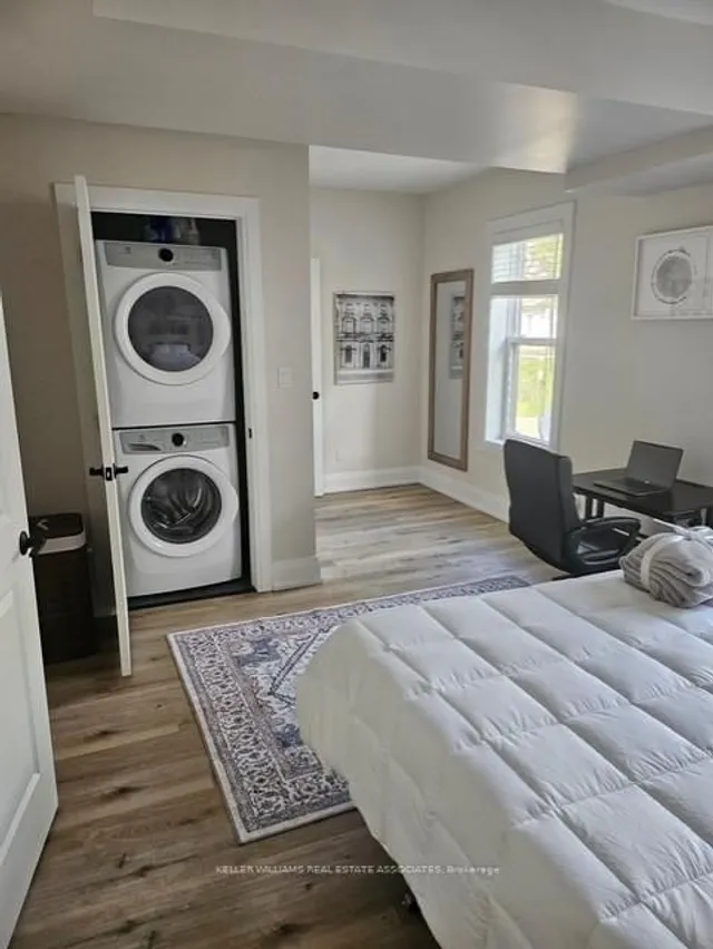 Additional image 9 of 11 Barnesdale Ave