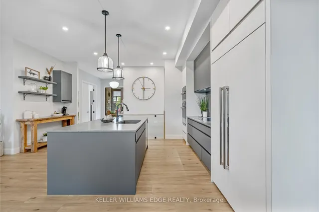 Additional image 15 of 5 Carl Cres