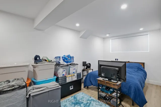 Additional image 47 of 19 Robarts Dr