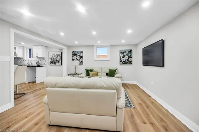 Additional image 25 of 228 Eaglewood Dr