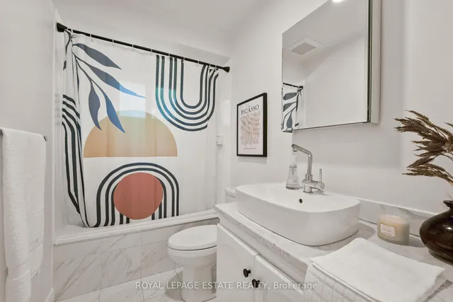 Additional image 18 of 138 Catalina Dr