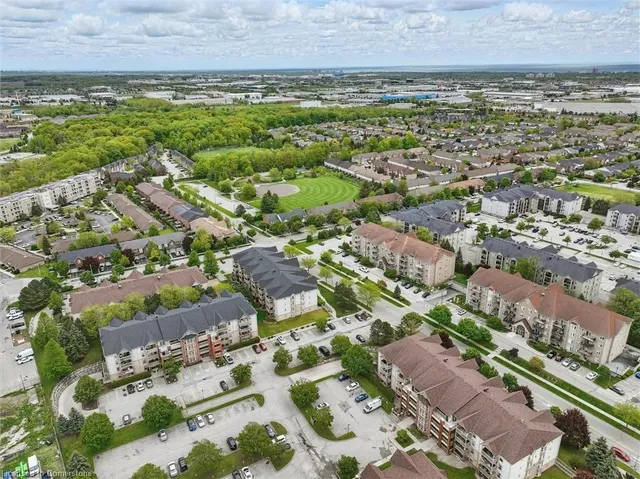 Additional image 32 of 4006 Kilmer Dr Unit 310