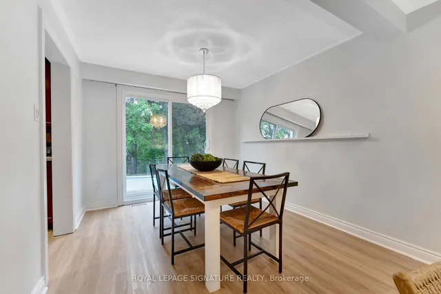 Additional image 12 of 144 Macdonald Cres