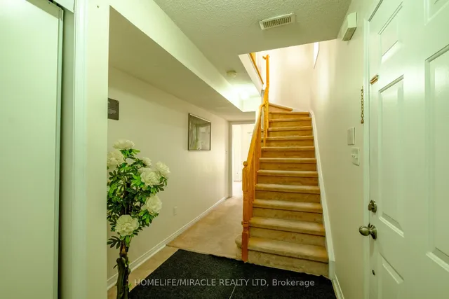 Additional image 4 of 7035 Rexwood Rd Unit 55