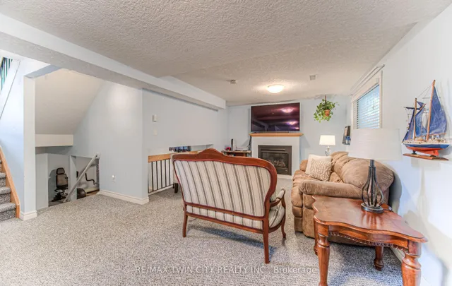 Additional image 29 of 82 Roseneath Cres