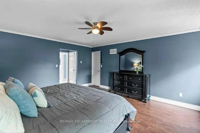 Additional image 21 of 1560 Rixon Way