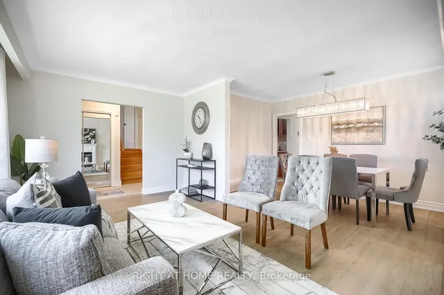 Additional image 10 of 14 Amulet St