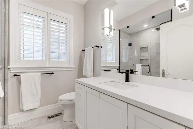 Additional image 37 of 290 Shoreacres Rd