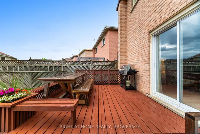 Additional image 29 of 172 Merrilee Cres