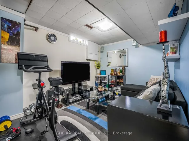 Additional image 26 of 33 Guildford Cres