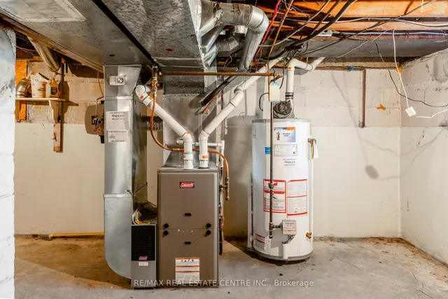 Additional image 41 of 27 Barons Ave