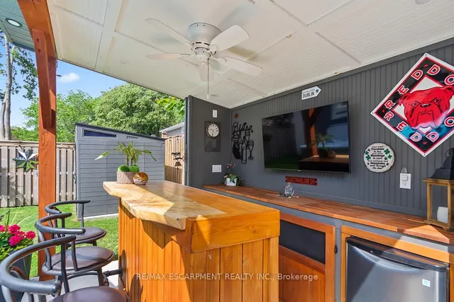 Additional image 41 of 1389 Olga Dr