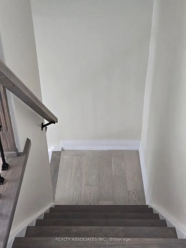 Additional image 16 of 2 Stonehill Crt Unit 39