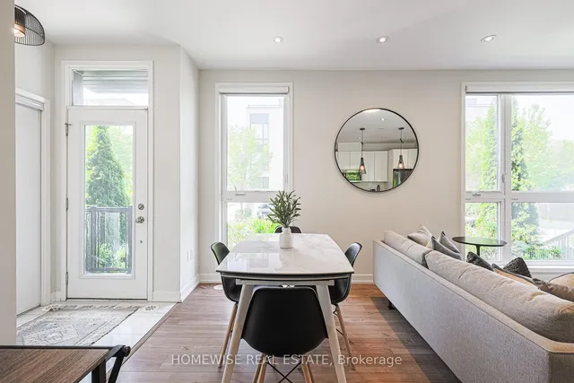 Additional image 3 of 39 Florence St Unit TH3