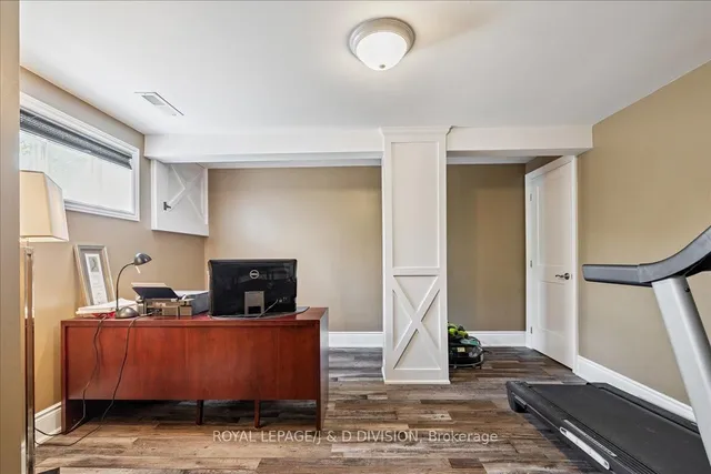 Additional image 32 of 4402 Tremaine Rd