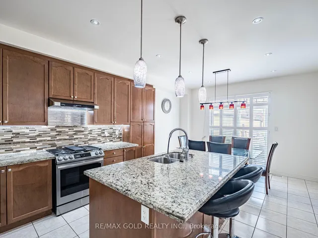 Additional image 11 of 18 Divinity Circ