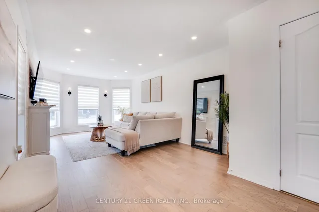 Additional image 9 of 1079 Clark Blvd