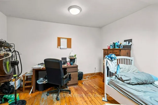 Additional image 36 of 282 Main St