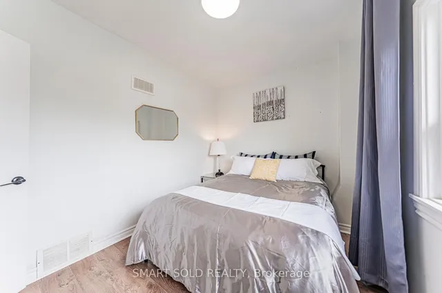 Additional image 28 of 18 Cadillac Ave