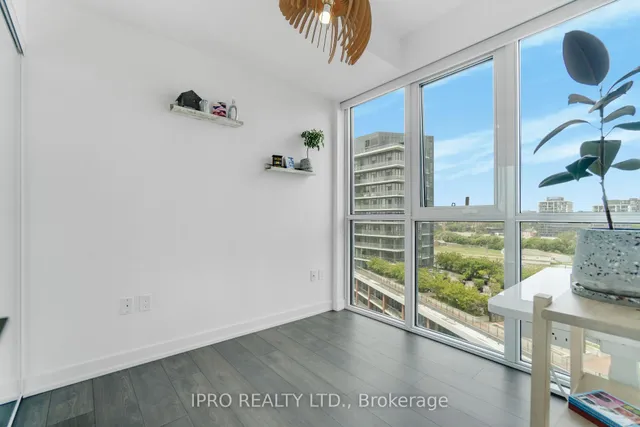 Additional image 26 of 38 Iannuzzi St Unit 1206