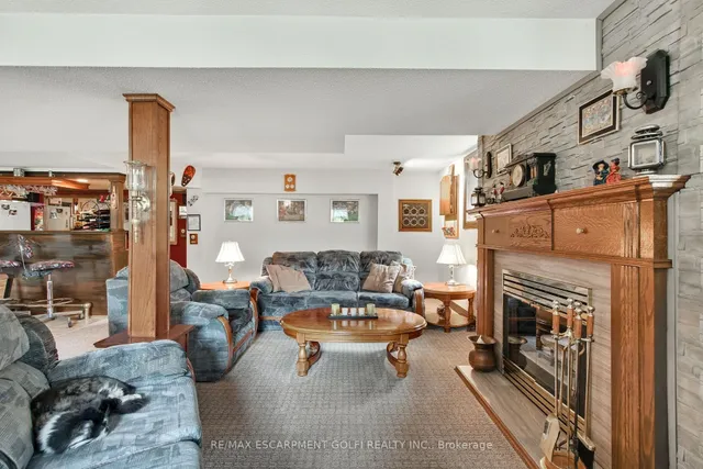 Additional image 18 of 1521 Norwood Ave