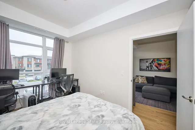 Additional image 9 of 600 North Service Rd Unit 204