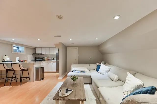 Additional image 31 of 16 Eastwood Ave