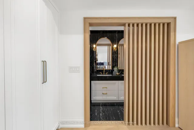 Additional image 17 of 9 Blong Ave