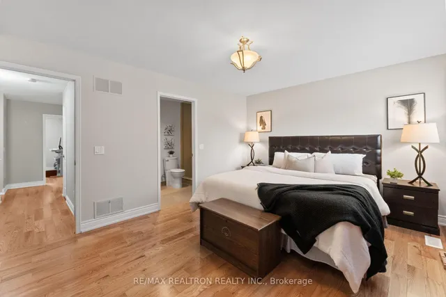 Additional image 18 of 316 Torresdale Ave