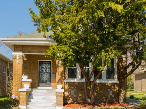 7940 S Oglesby Ave, Chicago, IL 60617