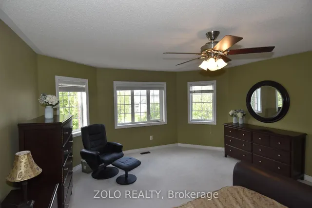 Additional image 32 of 22 Showboat Cres