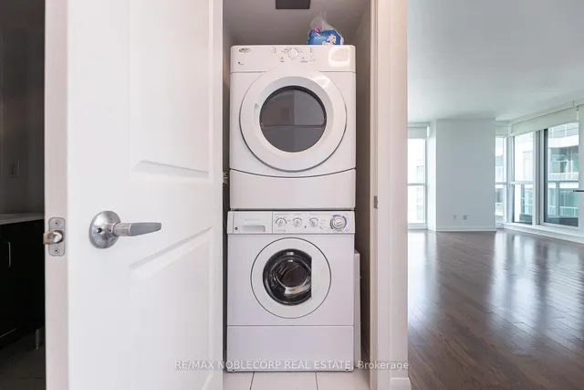 Additional image 19 of 215 Sherway Gardens Rd Unit 2410