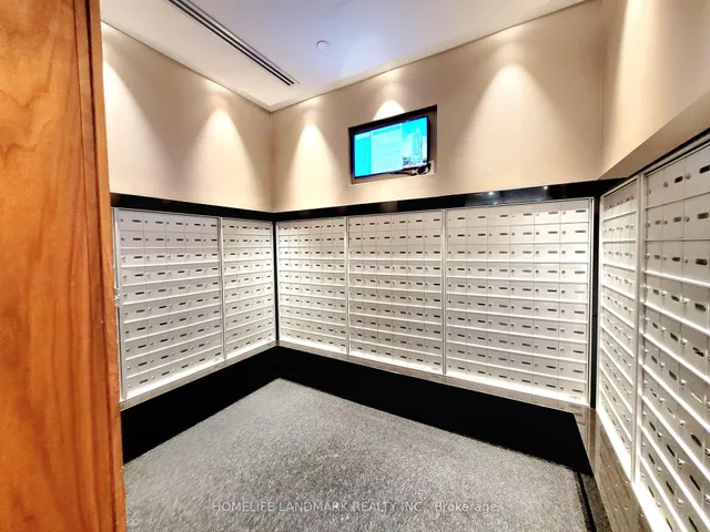 Additional image 7 of 125 Redpath Ave Unit 1213