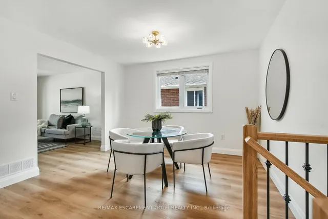 Additional image 10 of 38 Pinewoods Dr