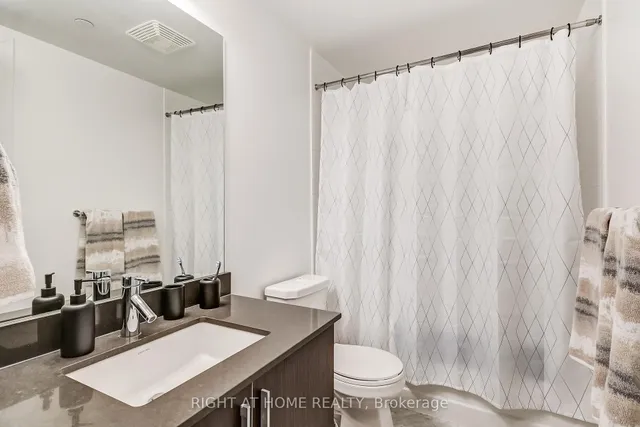 Additional image 16 of 2212 Lake Shore Blvd Unit 2710