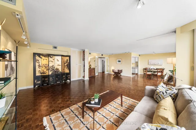 Additional image 8 of 900 Yonge St Unit 1101