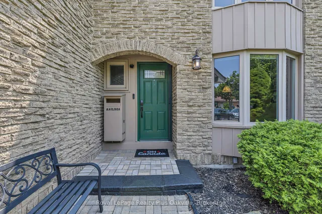 Additional image 3 of 64 Lamont Pl