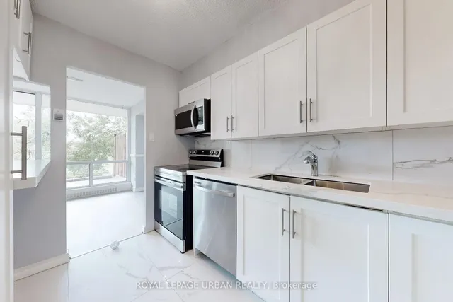 Additional image 25 of 20 Sunrise Ave Unit 102