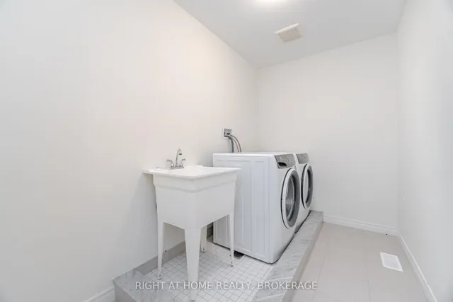 Additional image 27 of 30 Zoe Lane