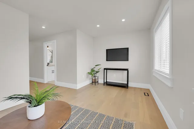 Additional image 38 of 8184 Airport Rd