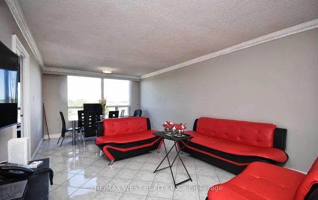 Additional image 5 of 1 Reidmount Ave Unit 706