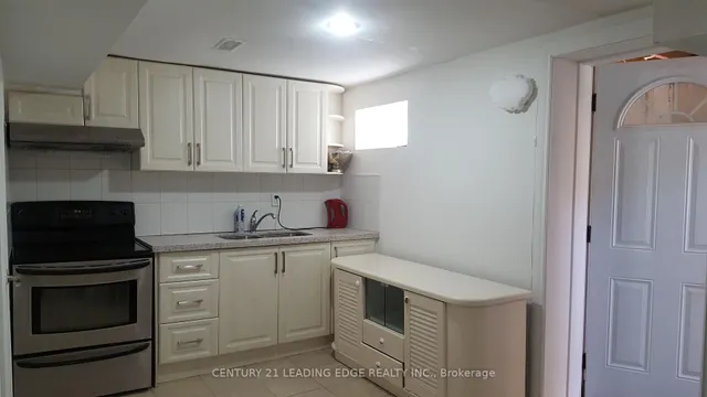 Additional image 27 of 64 Alexmuir Blvd