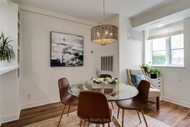 Additional image 11 of 262 Dundas St Unit 105